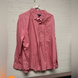 Men’s vineyard vines button up red and white